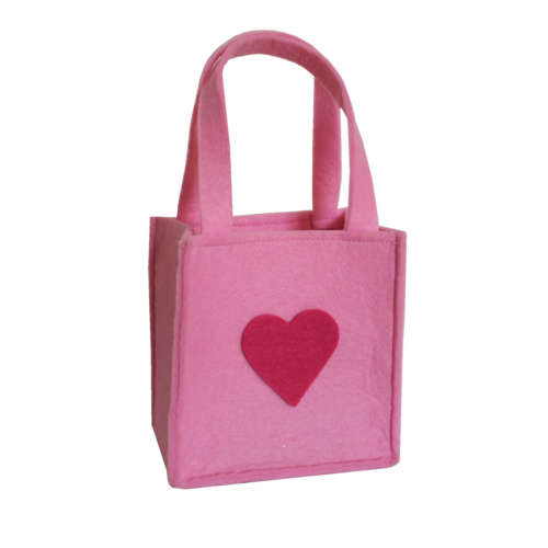 Filz, Logo aus Filz wird aufgeklebt